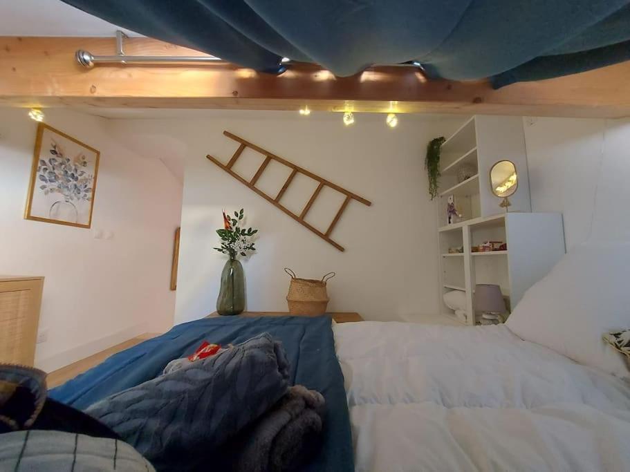 Le King & Suites Etoilees Gréoux-les-Bains Exteriör bild